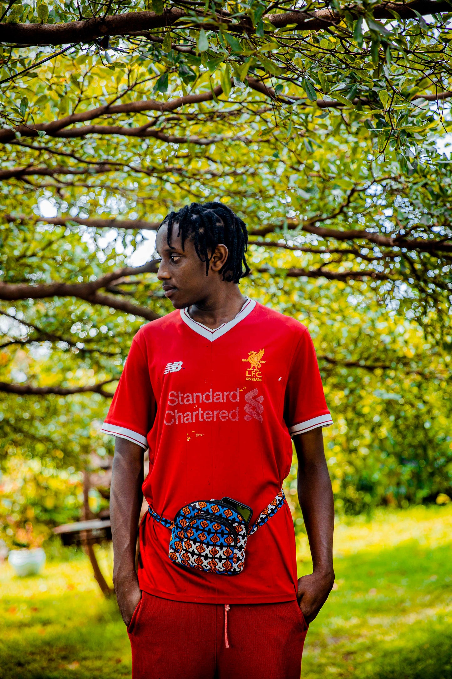 A Waist Bag For Creative Travels